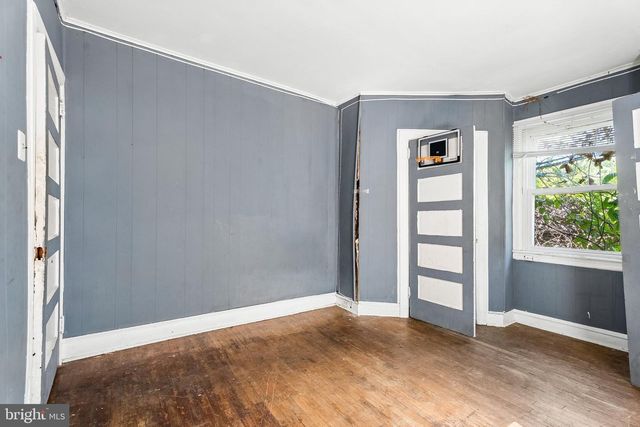 5424 RIDGEWOOD ST, Philadelphia, PA 19143