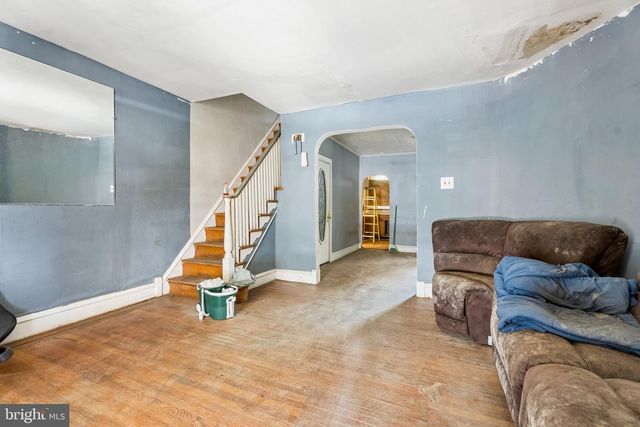5424 RIDGEWOOD ST, Philadelphia, PA 19143
