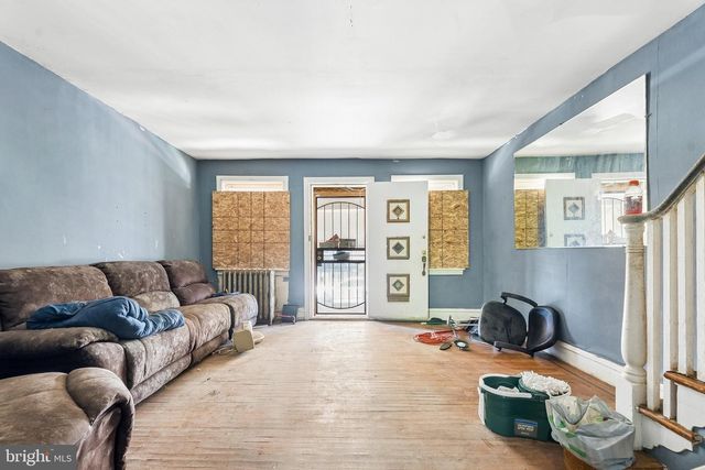 5424 RIDGEWOOD ST, Philadelphia, PA 19143