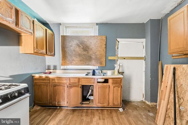 5424 RIDGEWOOD ST, Philadelphia, PA 19143