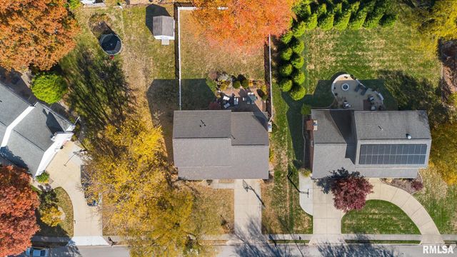 73 HICKORY RIDGE Drive, Morton, IL 61550