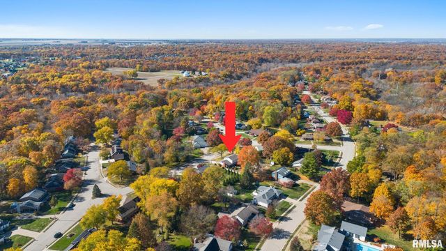 73 HICKORY RIDGE Drive, Morton, IL 61550