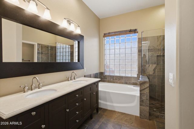 10649 E LE MARCHE Drive, Scottsdale, AZ 85255