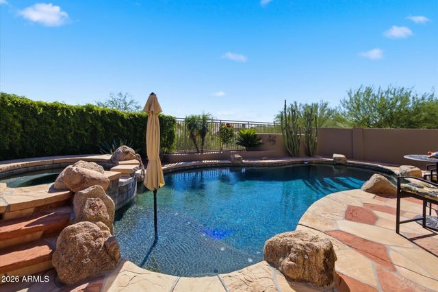 10649 E LE MARCHE Drive, Scottsdale, AZ 85255