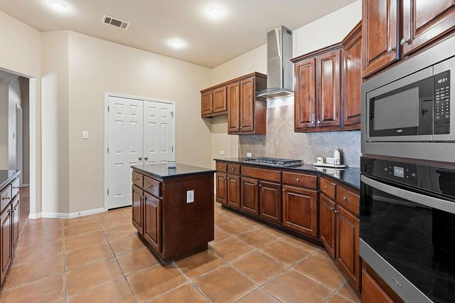 16305 Almaden DR, Austin, TX 78717