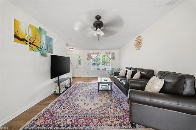 1616 Whittamore RD, Chesapeake, VA 23322