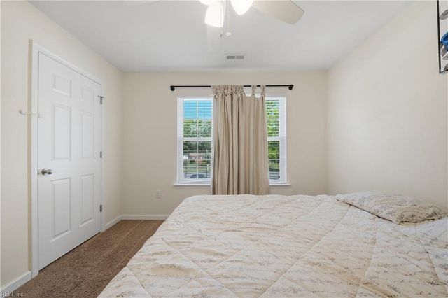 1616 Whittamore RD, Chesapeake, VA 23322