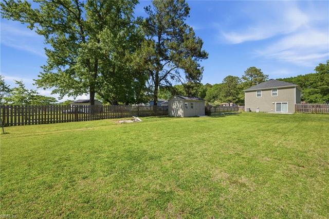 1616 Whittamore RD, Chesapeake, VA 23322