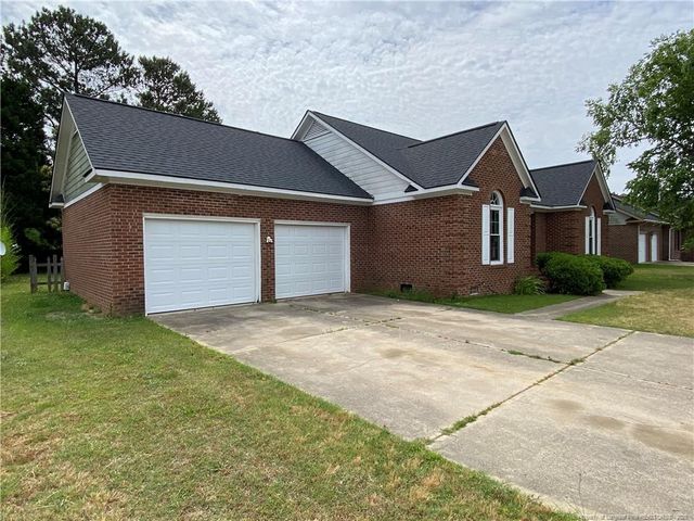 1175 Helmsley Drive, Fayetteville, NC 28314