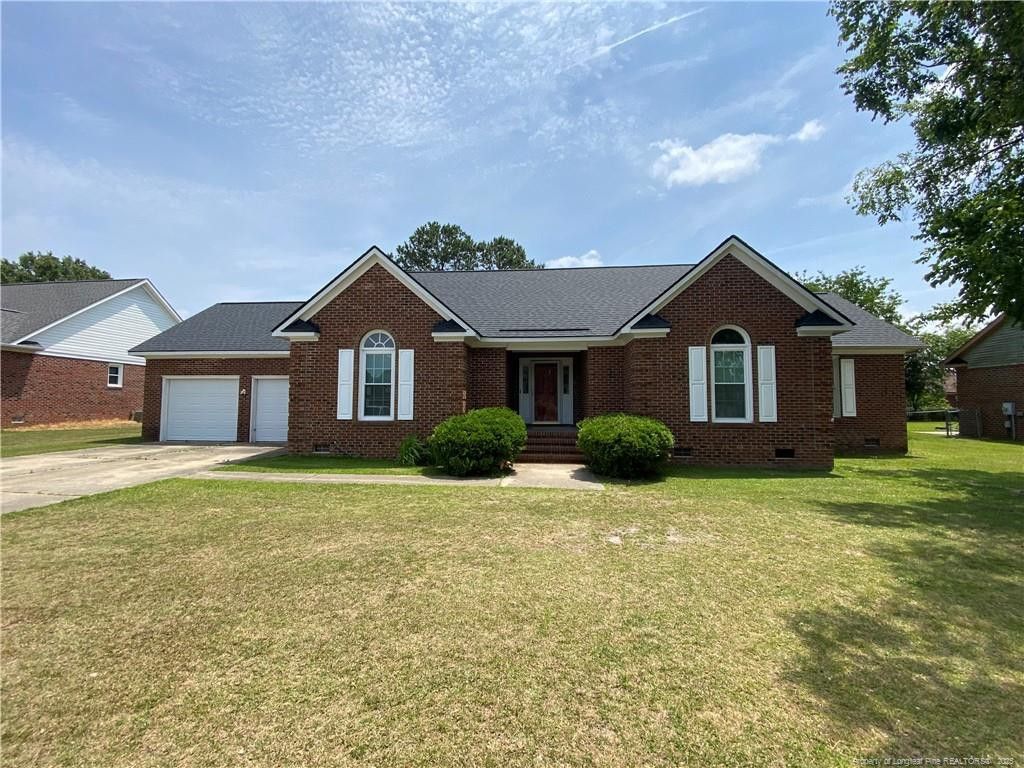 1175 Helmsley Drive, Fayetteville, NC 28314