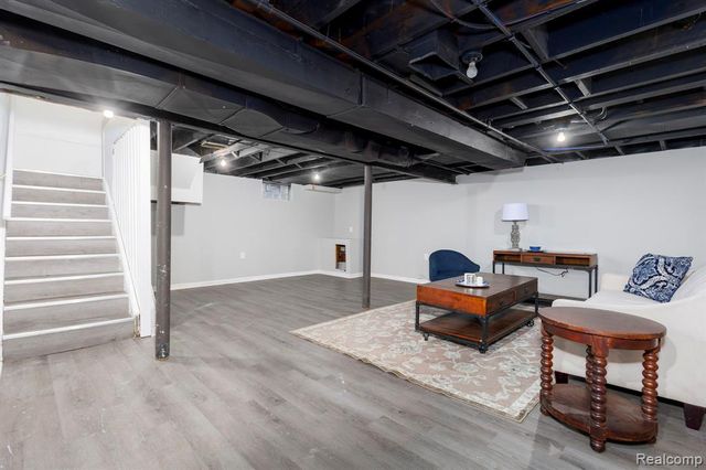 2108 E 4th Street, Royal Oak, MI 48067