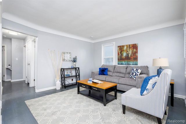 2108 E 4th Street, Royal Oak, MI 48067