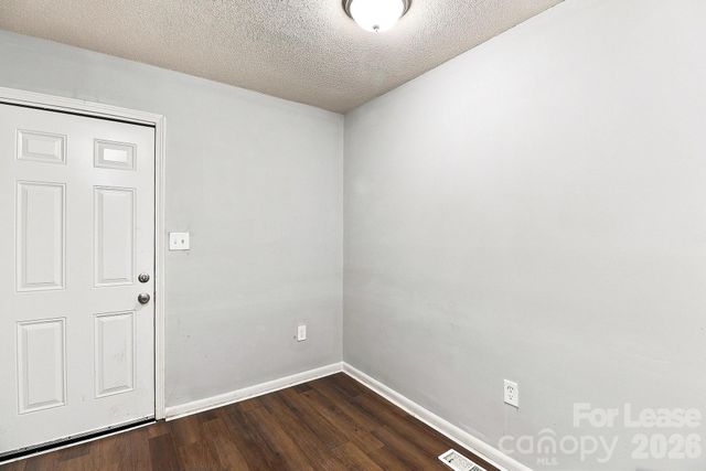 910 Canton Place, Charlotte, NC 28206