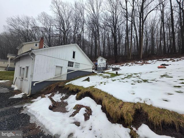 702 WYOMISSING RD, Mohnton, PA 19540