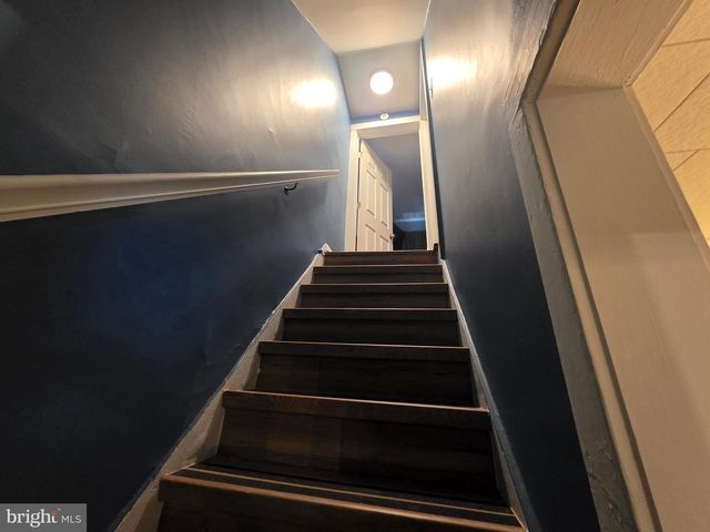 702 WYOMISSING RD, Mohnton, PA 19540
