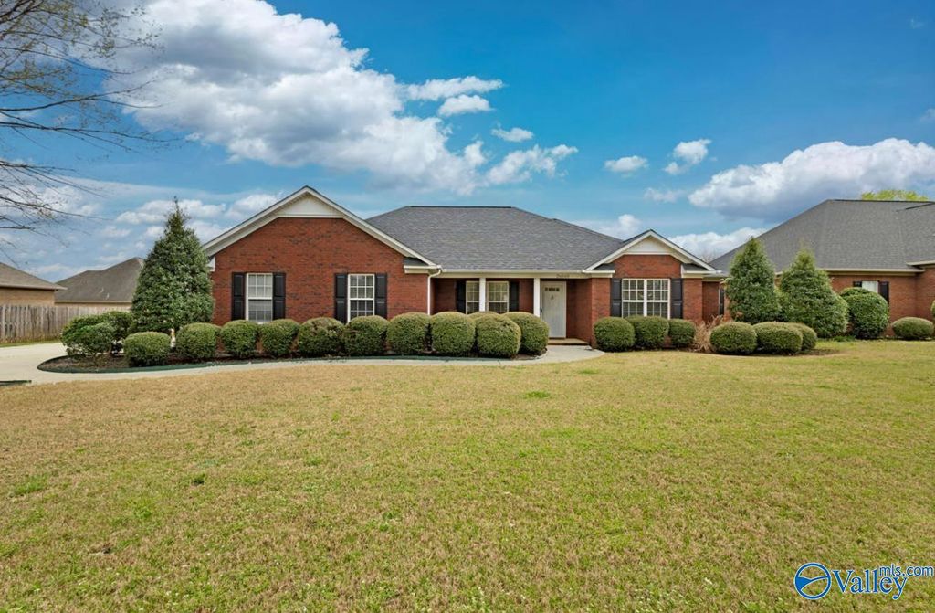 26560 Mill Creek Drive, Athens, AL 35613