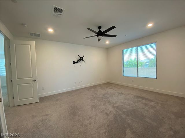 10001 Birch Knoll Avenue, Las Vegas, NV 89166