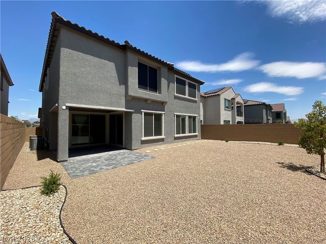 10001 Birch Knoll Avenue, Las Vegas, NV 89166