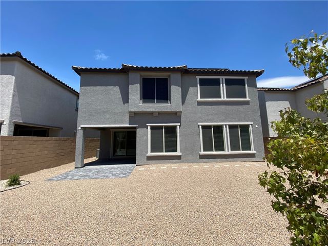10001 Birch Knoll Avenue, Las Vegas, NV 89166