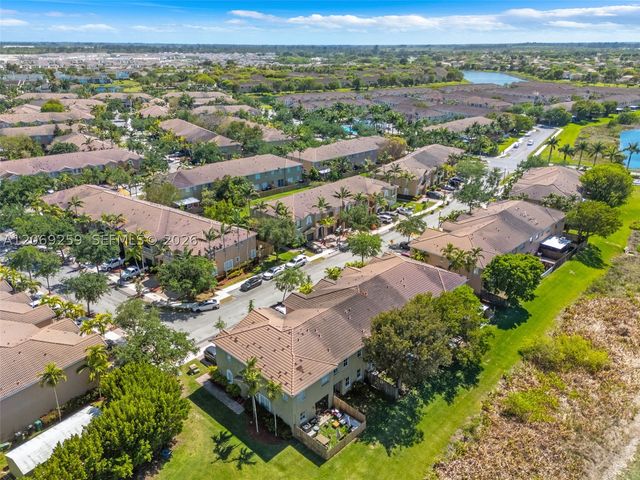 2583 SE 13th Ct, Homestead, FL 33035