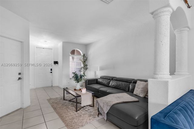 2583 SE 13th Ct, Homestead, FL 33035
