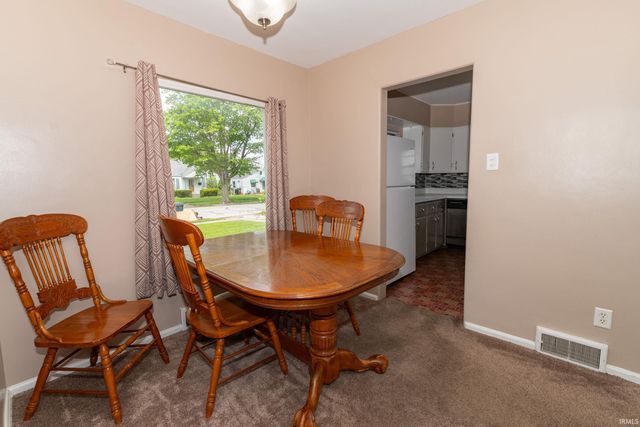 1922 E Fox Street, South Bend, IN 46613