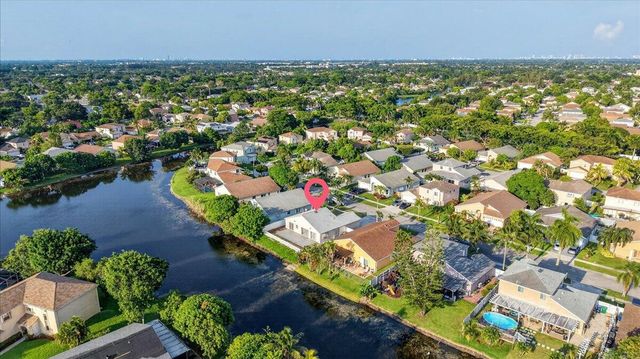 3090 Thames Way, Miramar, FL 33025