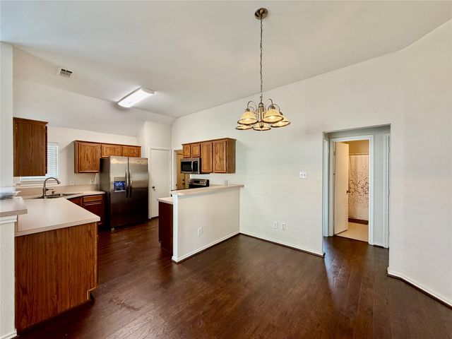1302 Old Knoll Drive, Wylie, TX 75098