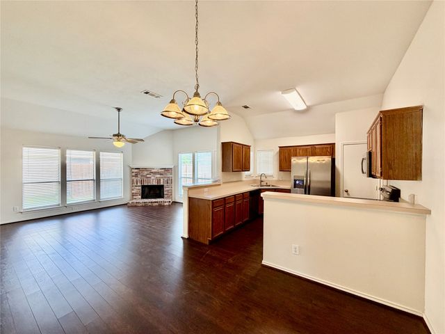 1302 Old Knoll Drive, Wylie, TX 75098