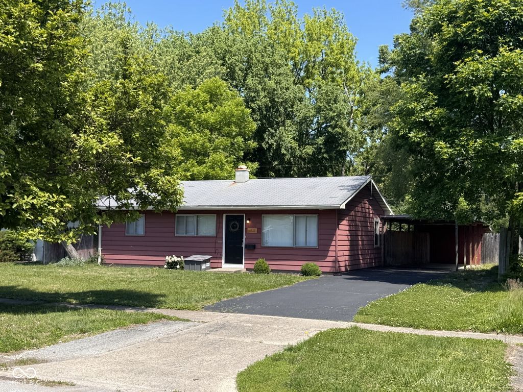 4332 Thrush Drive, Indianapolis, IN 46222