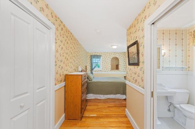 216 Old Forest Road, Stoddard, NH 03464