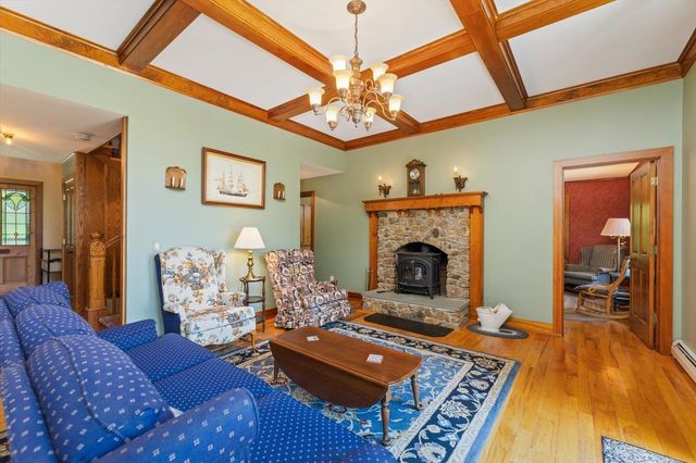 216 Old Forest Road, Stoddard, NH 03464