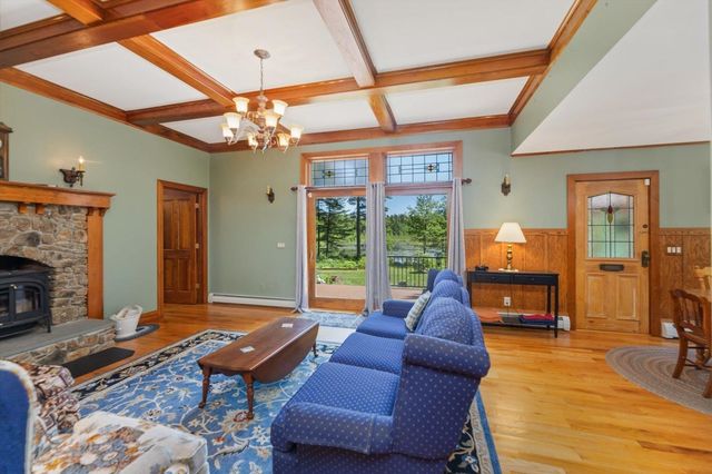 216 Old Forest Road, Stoddard, NH 03464