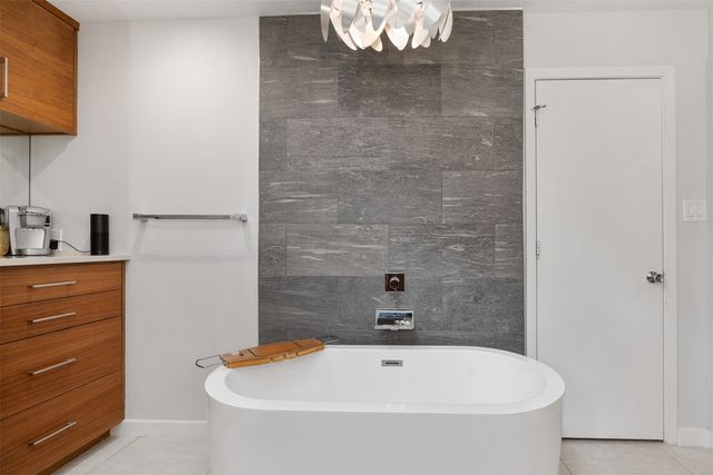 6401 Hidden Cove Drive, Dallas, TX 75248