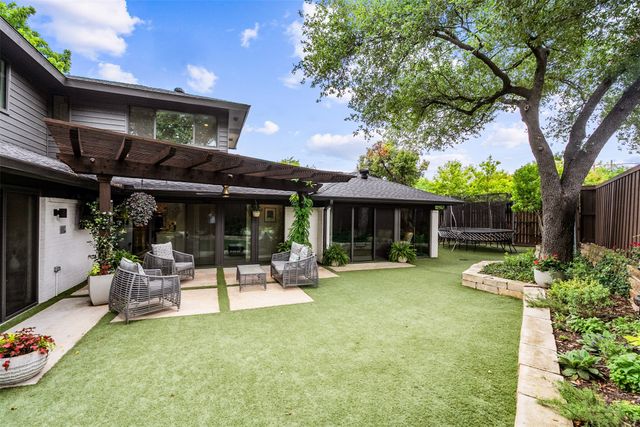 6401 Hidden Cove Drive, Dallas, TX 75248