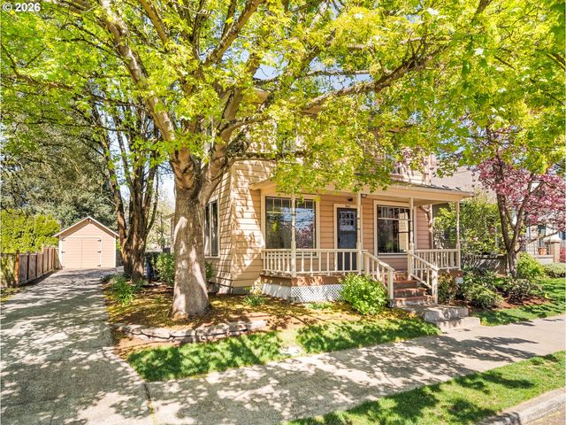 947 Se SPOKANE St Se, Portland, OR 97202