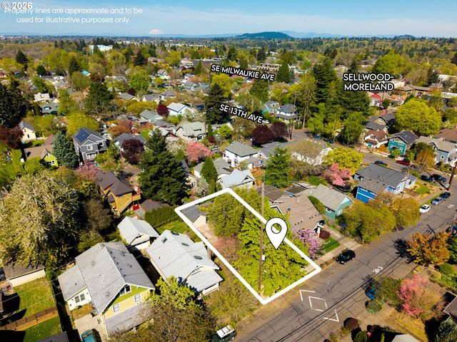 947 Se SPOKANE St Se, Portland, OR 97202