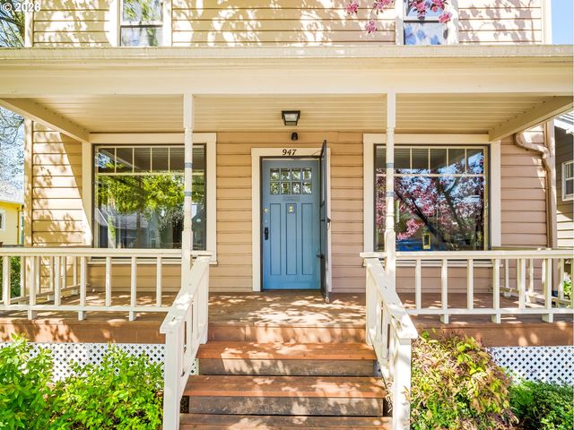 947 Se SPOKANE St Se, Portland, OR 97202