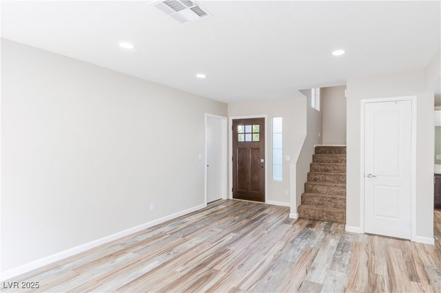 1024 Seabury Hill Court, Las Vegas, NV 89128