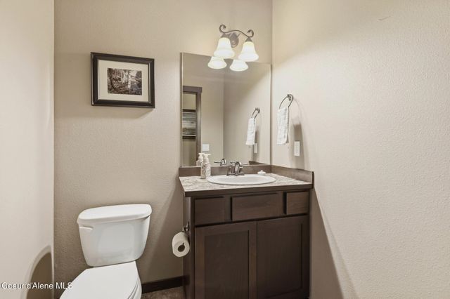 3106 E Obadiah Ct, Athol, ID 83801