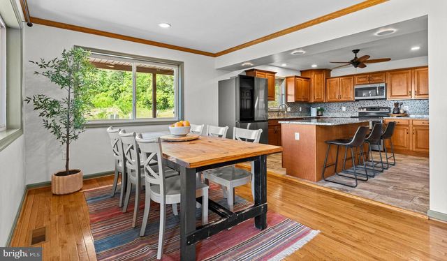 384 LINDAMOOD LN, Strasburg, VA 22641