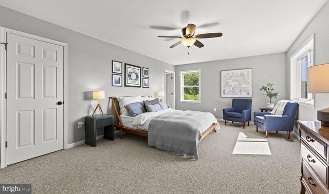 384 LINDAMOOD LN, Strasburg, VA 22641
