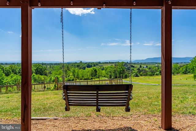 384 LINDAMOOD LN, Strasburg, VA 22641