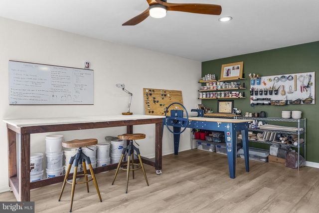 384 LINDAMOOD LN, Strasburg, VA 22641