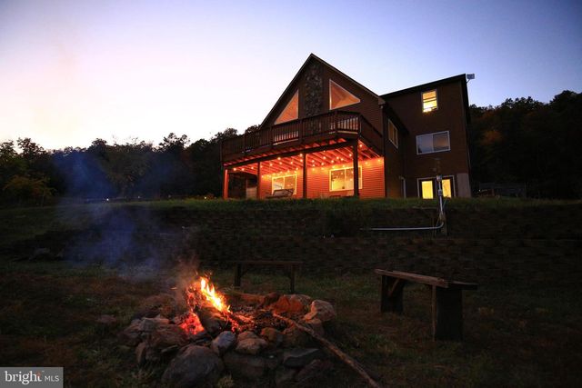 384 LINDAMOOD LN, Strasburg, VA 22641