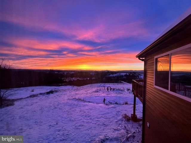 384 LINDAMOOD LN, Strasburg, VA 22641