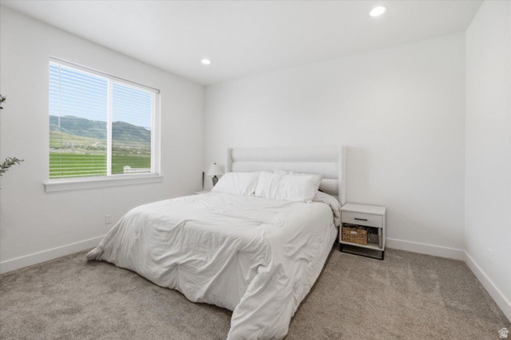Image 13 of property listing at 820 S 380 E #14, Smithfield, UT 84335