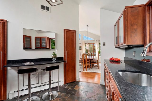 21 Hartz Terrace, Piermont, NY 10968