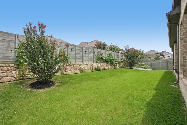 1816 LONGSPUR Drive, Argyle, TX 76226
