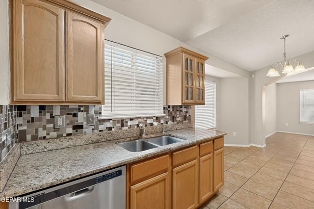 4040 TIERRA VENADO Drive, El Paso, TX 79938